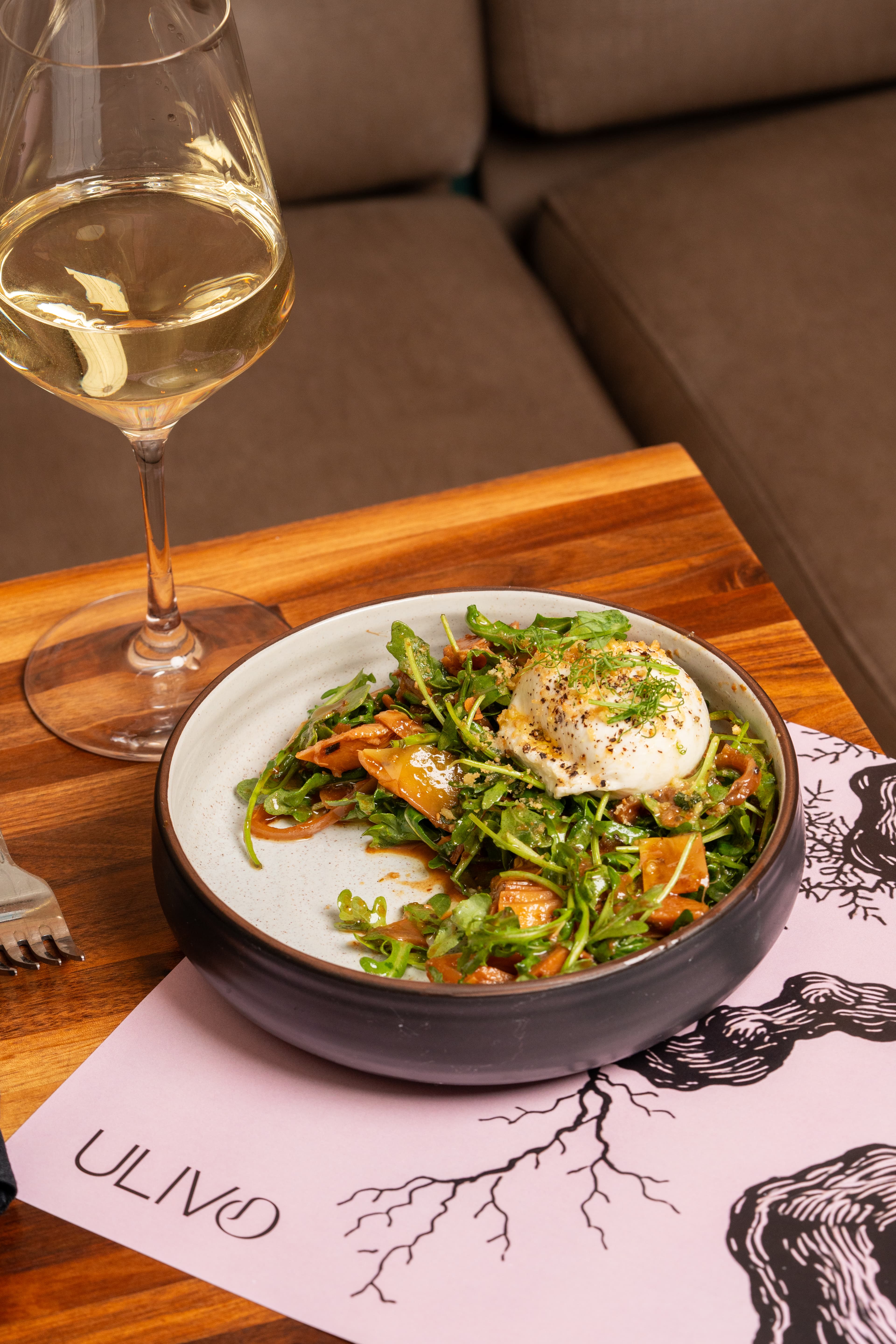 Burrata salad with arugula and Ulivo menu